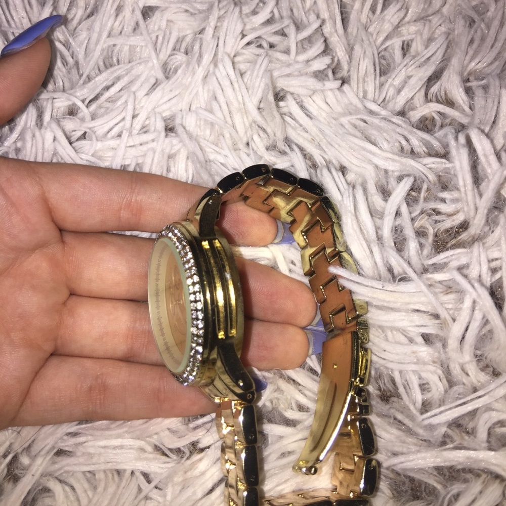Michael Kors Watch - Picture 5 of 8